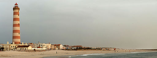 Le phare d'Aveiro, sur la côte occidentale du Portugal